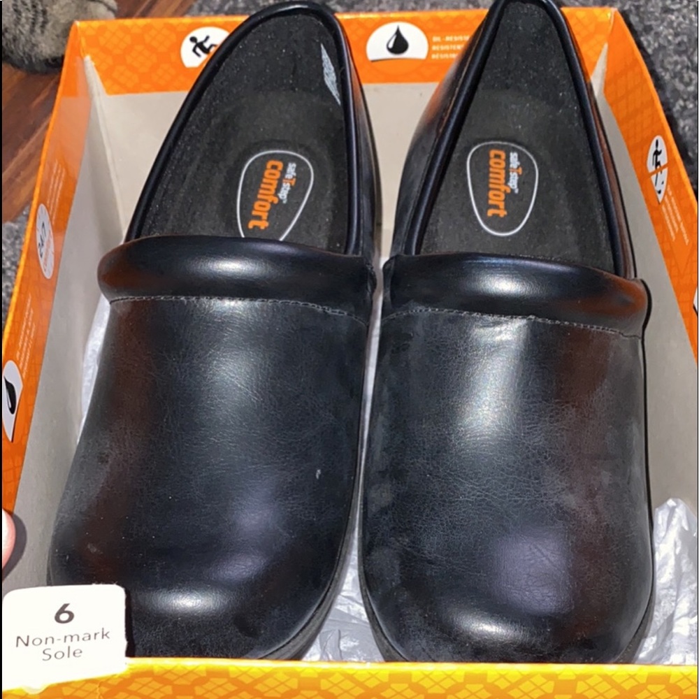 work clogs